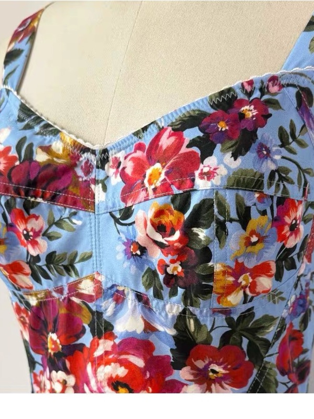 Luxury 100% Cotton Blue Floral Maxi Dress with Red Rose Print - Picture 4 of 14